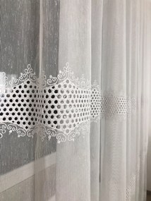 Perdea din in cu broderie