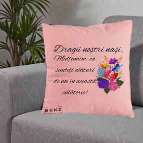 Cadou pentru Nasi - Perna Personalizata Dragii Nostri Nasi Multumim cu Flori Multicolore, 40x40 cm, Roz, Husa Detasabila, Perna Inclusa, BEKZ®