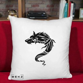 Perna Decorativa Lup Tribal Alb-Negru, 40x40 cm, Alb Pufos, Husa Detasabila, Perna Inclusa, BEKZ®
