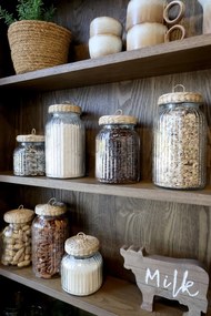 Vitrina de perete, din lemn masiv si furnir, cu 2 usi si 3 rafturi, aspect rustic, Marseille