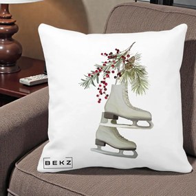 Perna Decorativa Patine cu Ramuri de Brad si Afine, 40x40 cm, Alba Mata, Husa Detasabila, Perna Inclusa, BEKZ®