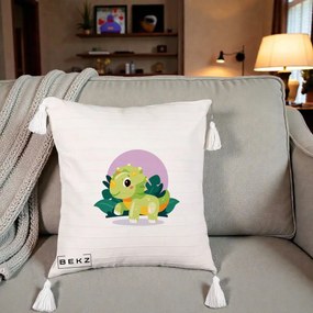 Perna Decorativa Triceratops Kawaii Verde, 40x40 cm, Bej cu Franjuri, Husa Detasabila, Perna Inclusa, BEKZ®