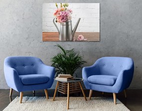 Tablou buchet de flori în stropitoare