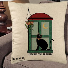 Perna Decorativa Judging You Silently Pisica Geam, 40x40 cm, Bej, Husa Detasabila, Perna Inclusa, BEKZ®