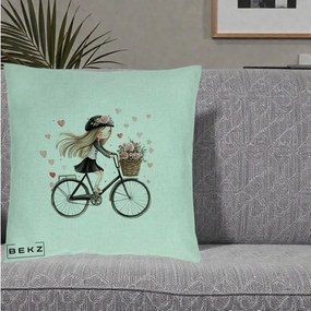 Perna Decorativa Fetita Kawaii pe Bicicleta cu Trandafiri si Inimioare, 40x40 cm, Verde Menta, Husa Detasabila, Perna Inclusa, BEKZ®