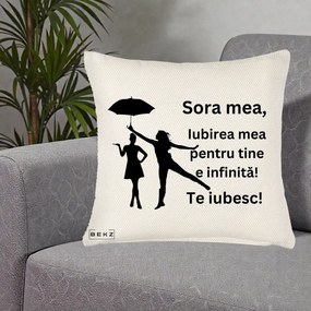Cadou pentru Sora - Perna Personalizata Sora Mea Te Iubesc Siluete Negre cu Umbrela, 40x40 cm, Crem Reliefat, Husa Detasabila, Perna Inclusa, BEKZ®
