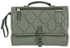 Geantă și covoraș de înfășat de voiaj 2 în 1 Skip Hop PRONTO verde