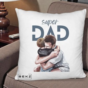 Cadou pentru Tata - Perna Personalizata Super Dad Tata si Fiu Imbratisare, 40x40 cm, Alb Pufos, Husa Detasabila, Perna Inclusa, BEKZ®