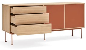 Comodă cu aspect de lemn de stejar Teulat Yoko, lățime 180 cm, roșu cărămiziu