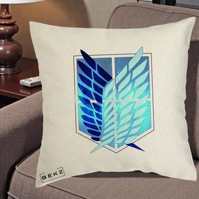 Perna Personalizata Attack on Titan Wings of Freedom, 40x40 cm, Ecru, Husa Detasabila, Perna Inclusa, BEKZ®