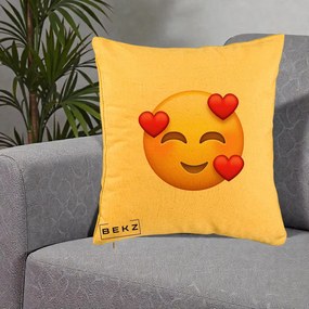 Perna Decorativa Emoji cu 3 Inimi, 40x40 cm, Galben, Husa Detasabila, Perna Inclusa, BEKZ®