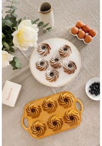 Formă de copt pentru mini-prăjiturele Bundt din aluminiu Dahlia – Bonami Selection