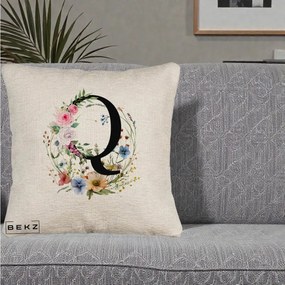 Cadou Personalizat - Perna Personalizata Monogram Litera Q cu Flori Acuarela, 40x40 cm, Bej Canapea, Husa Detasabila, Perna Inclusa, BEKZ®
