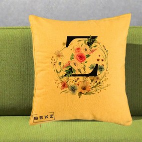 Cadou Personalizat - Perna Personalizata Monograma Florala Litera Z cu Coroana, 40x40 cm, Galben, Husa Detasabila, Perna Inclusa, BEKZ®