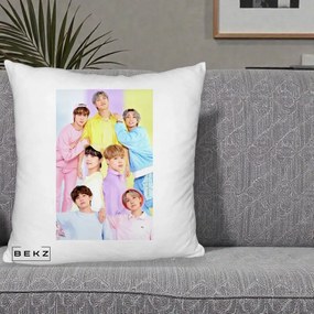 Perna Personalizata K-pop BTS Foto Grup Pastel Colorat cu 7 Membrii, 40x40 cm, Alb Pufos, Husa Detasabila, Perna Inclusa, BEKZ®