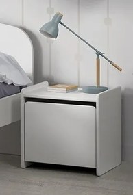 Set Mobilier Kiddy pentru Camera Copii – Pat 90x200 cm, Noptieră, Bară Siguranță &amp; Cutie Jucării – Alb – Vipack