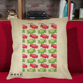 Perna Decorativa Bomboane Craciun Pattern, 40x40 cm, Crem, Husa Detasabila, Perna Inclusa, BEKZ®