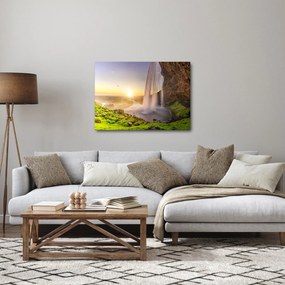 Tablou - Seljalandsfoss din spatele peșterii (70x50 cm)