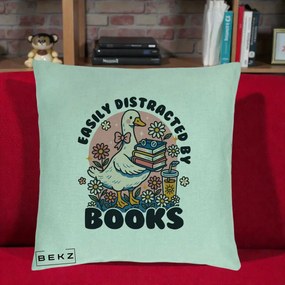 Perna Personalizata Easily Distracted by Books, 40x40 cm, Verde Menta, Husa Detasabila, Perna Inclusa, BEKZ®