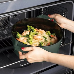 Oală din fontă emailată cu capac 24 cm, 4.35L – Berlinger Haus Green Matte Collection BH 6544, verde, pentru pâine, fripturi și supe