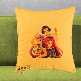 Perna Personalizata K-pop HUNTRX Trio Animat Fete Foto, 40x40 cm, Galben, Husa Detasabila, Perna Inclusa, BEKZ®