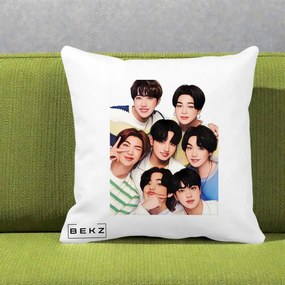 Perna Personalizata K-pop BTS Bangtan Boys Portret Grup Fanart, 40x40 cm, Alba Mata, Husa Detasabila, Perna Inclusa, BEKZ®