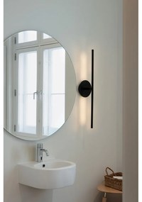 Aplică de perete neagră LED cu intensitate reglabilă din metal Omni Wall – UMAGE