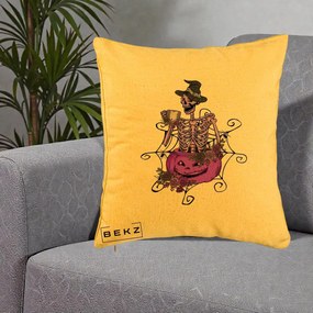 Perna Decorativa Schelet Vrajitor cu Dovleac Violet Halloween, 40x40 cm, Galben, Husa Detasabila, Perna Inclusa, BEKZ®