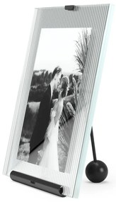 Ramă foto neagră cu picior de susținere din sticlă 19x23 cm Flute – Umbra