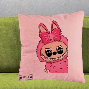 Perna Personalizata Labubu Roz cu Funda, 40x40 cm, Roz, Husa Detasabila, Perna Inclusa, BEKZ®