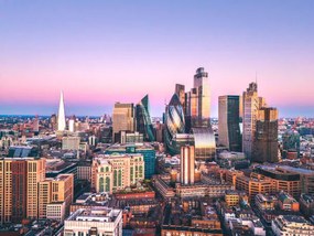 Fotografie Aerial view of finance district in London, CHUNYIP WONG