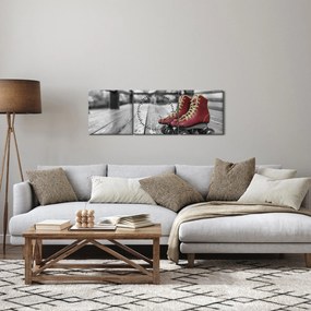 Tablou cu pantofi cu role vechi roșii (cu ceas) (90x30 cm)