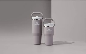 Termos gri deschis din oțel inoxidabil 410 ml IceFlow™ Flip Straw 2.0 Tumbler Ash – Stanley