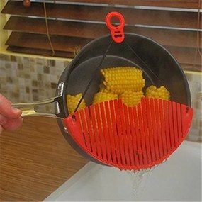 Strecurătoare universală extensibilă