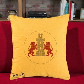 Perna Personalizata Cetatea Turnu Magurele Heraldic, 40x40 cm, Galben, Husa Detasabila, Perna Inclusa, BEKZ®