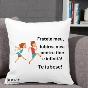 Cadou pentru Frate - Perna Personalizata Fratele Meu Te Iubesc Copii Alergand Colorat, 40x40 cm, Alba Mata, Husa Detasabila, Perna Inclusa, BEKZ®