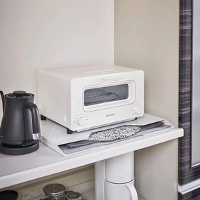 Organizator pentru suporturi de farfurii autoadeziv din metal Tower – YAMAZAKI