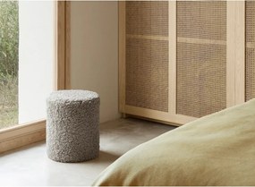 Taburet gri cu tapițerie din țesătură bouclé Teddy – Blomus