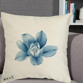 Perna Decorativa Magnolie Albastra Acuarela, 40x40 cm, Ecru, Husa Detasabila, Perna Inclusa, BEKZ®