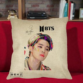 Perna Personalizata K-pop BTS Jimin Portret Artistic Multicolor cu Autograf, 40x40 cm, Crem, Husa Detasabila, Perna Inclusa, BEKZ®