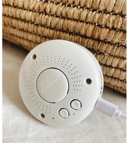 Pluș de îmbrățișat cu sunete și lumină Moonie ursuleț organic caramel natur