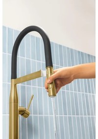 GROHE 30294GN0 - Baterie pentru chiuvetă ESSENCE aurie