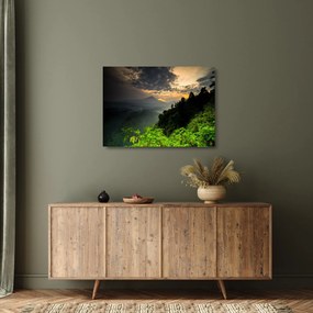 Tablou pe sticlă - peisaj montan verde (70x50 cm)