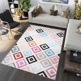 Covor la modă cu model geometric colorat Lăţime: 140 cm | Lungime: 200 cm