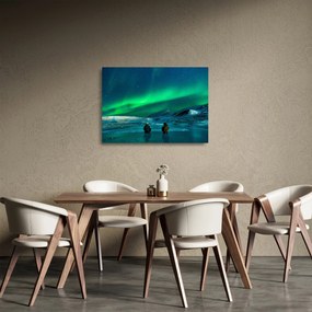 Tablou pe sticlă cu oameni la Aurora borealis (70x50 cm)