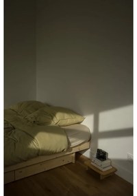 Pat în culoare naturală din lemn masiv de pin cu spațiu de depozitare și somieră 90x200 cm Kanso – Karup Design