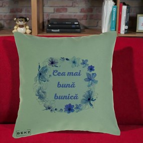 Cadou pentru Bunica - Perna Personalizata Cea Mai Buna Bunica Coronita Flori Albastre Acuarela, 40x40 cm, Verde, Husa Detasabila, Perna Inclusa, BEKZ®