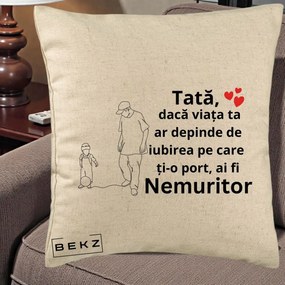 Cadou pentru Tata - Perna Personalizata Tata Nemuritor Joaca cu Mingea, 40x40 cm, Bej, Husa Detasabila, Perna Inclusa, BEKZ®