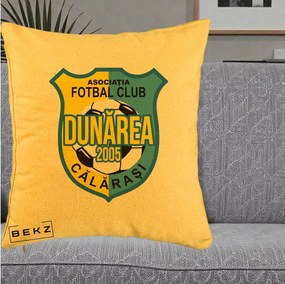 Perna Personalizata AFC Dunarea Calarasi 2005 Fotbal, 40x40 cm, Galben, Husa Detasabila, Perna Inclusa, BEKZ®