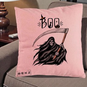 Perna Decorativa Halloween Boo Grim Reaper cu Coasa, 40x40 cm, Roz, Husa Detasabila, Perna Inclusa, BEKZ®